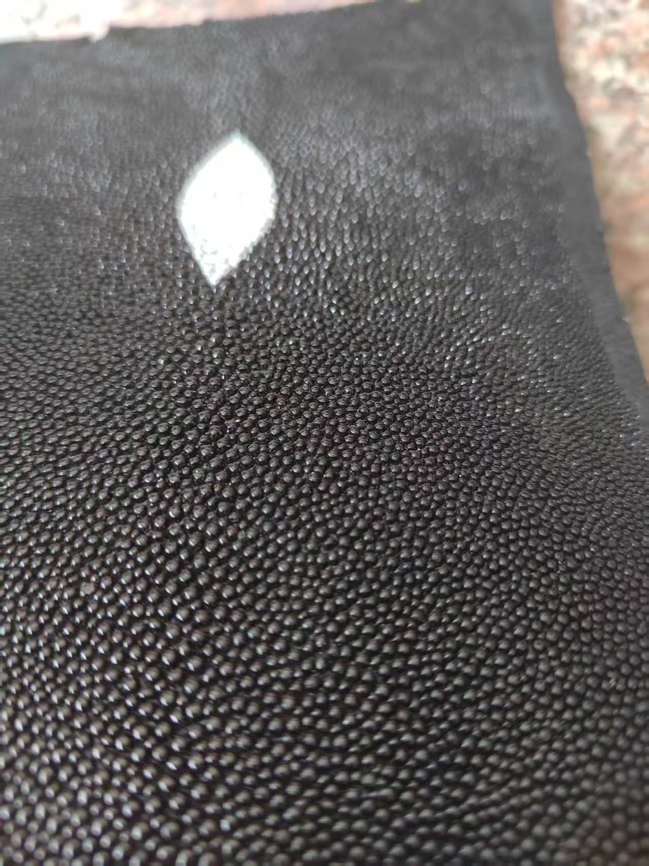 Couro de Arraia Preto Não Poli - Luxury Bags And Shoes avaliação e preço