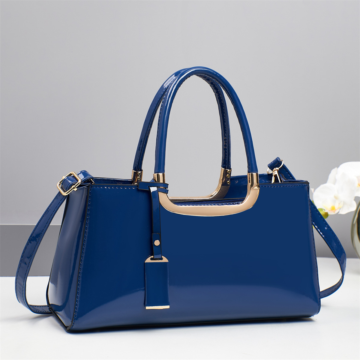 Nova Bolsa de Ombro Feminina 2 - Luxury Bags Louis Vuitton avaliação e preço