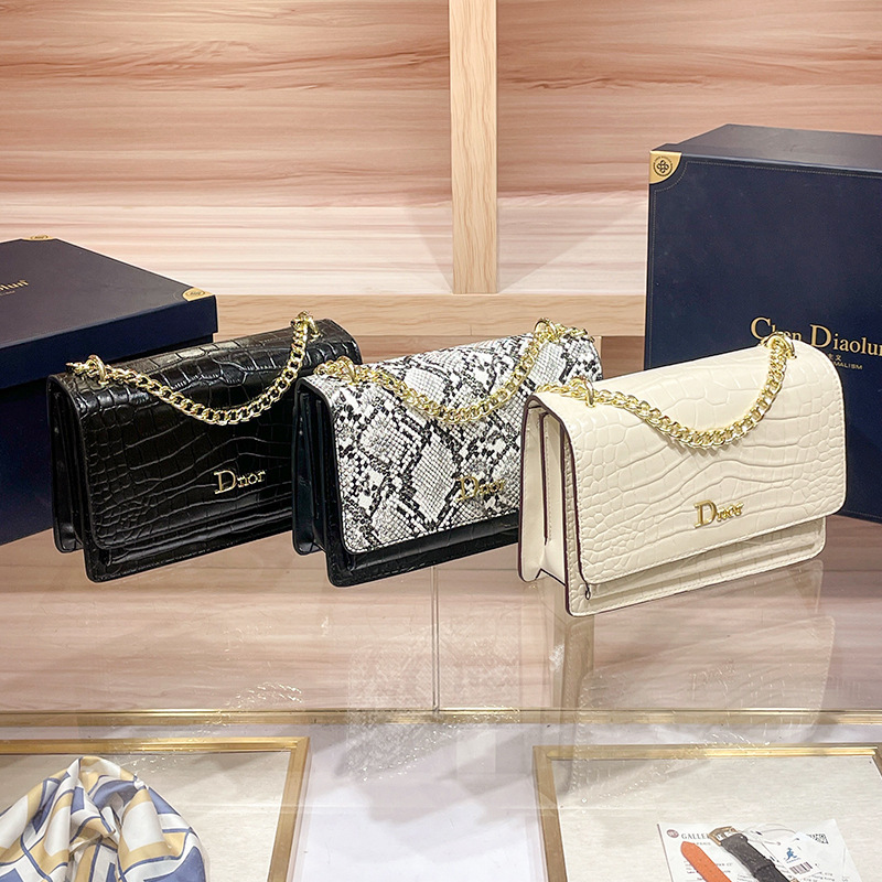 Bolsa de Maternidade Retrô Qua - Luxury Bags Louis Vuitton avaliação e preço