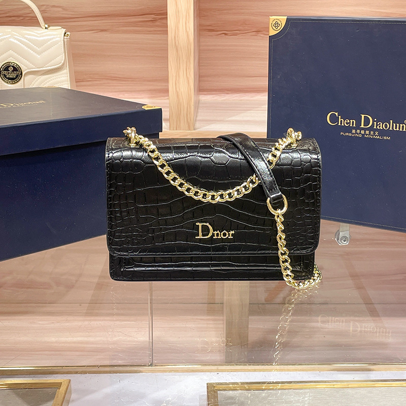 Bolsa de Maternidade Retrô Qua - Luxury Bags Louis Vuitton avaliação e preço