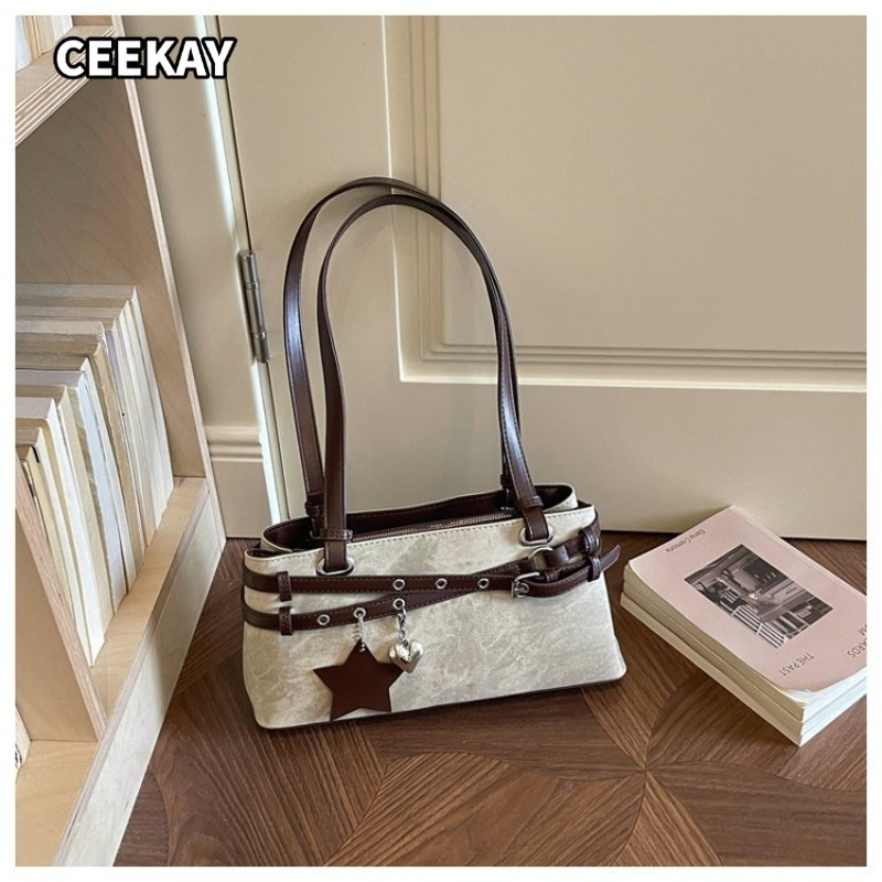 Bolsa de Mão Feminina CEEKAY e - Saddle Bag Distressed avaliação e preço