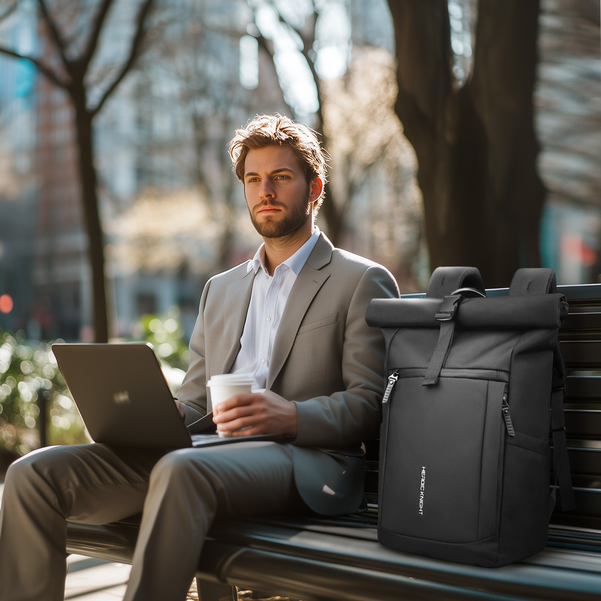 Mochila Heroic Knight de luxo  - Luxury Bags That Fit Laptop avaliação e preço